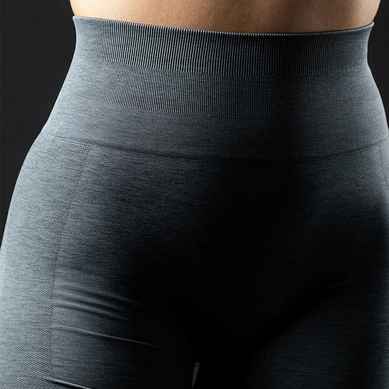 Pantalones cortos deportivos con fruncido a tope