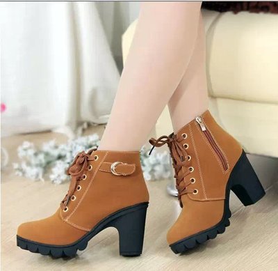 Thick Heeled Women's Winter Boots - Fashionista