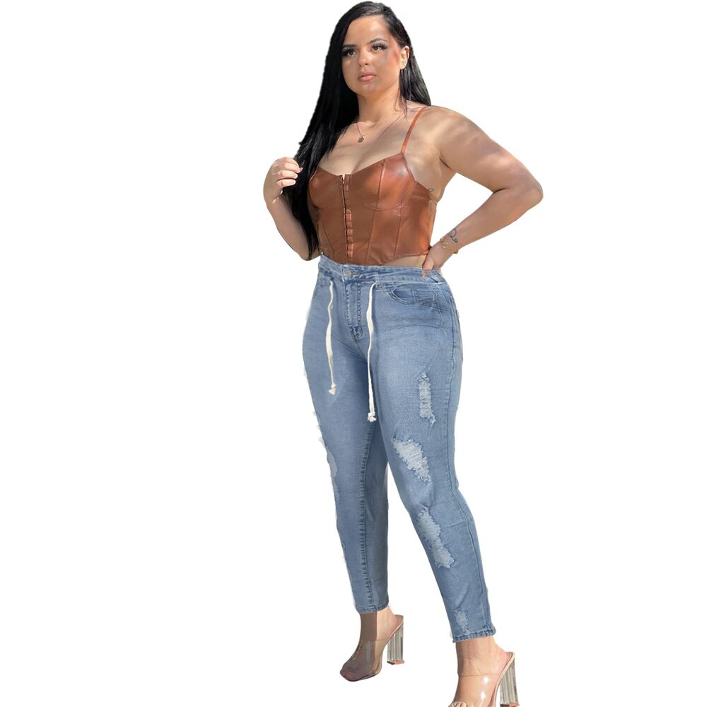 Distressed Jeans - Mid Rise