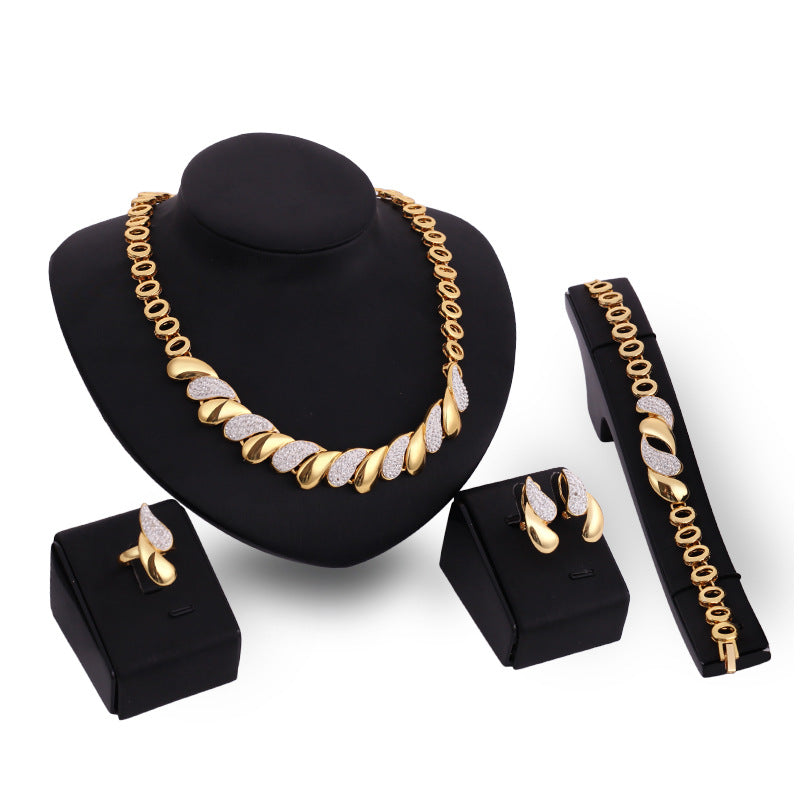Conjunto de joyería nupcial india de oro